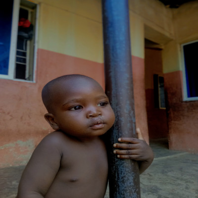 Adam nura